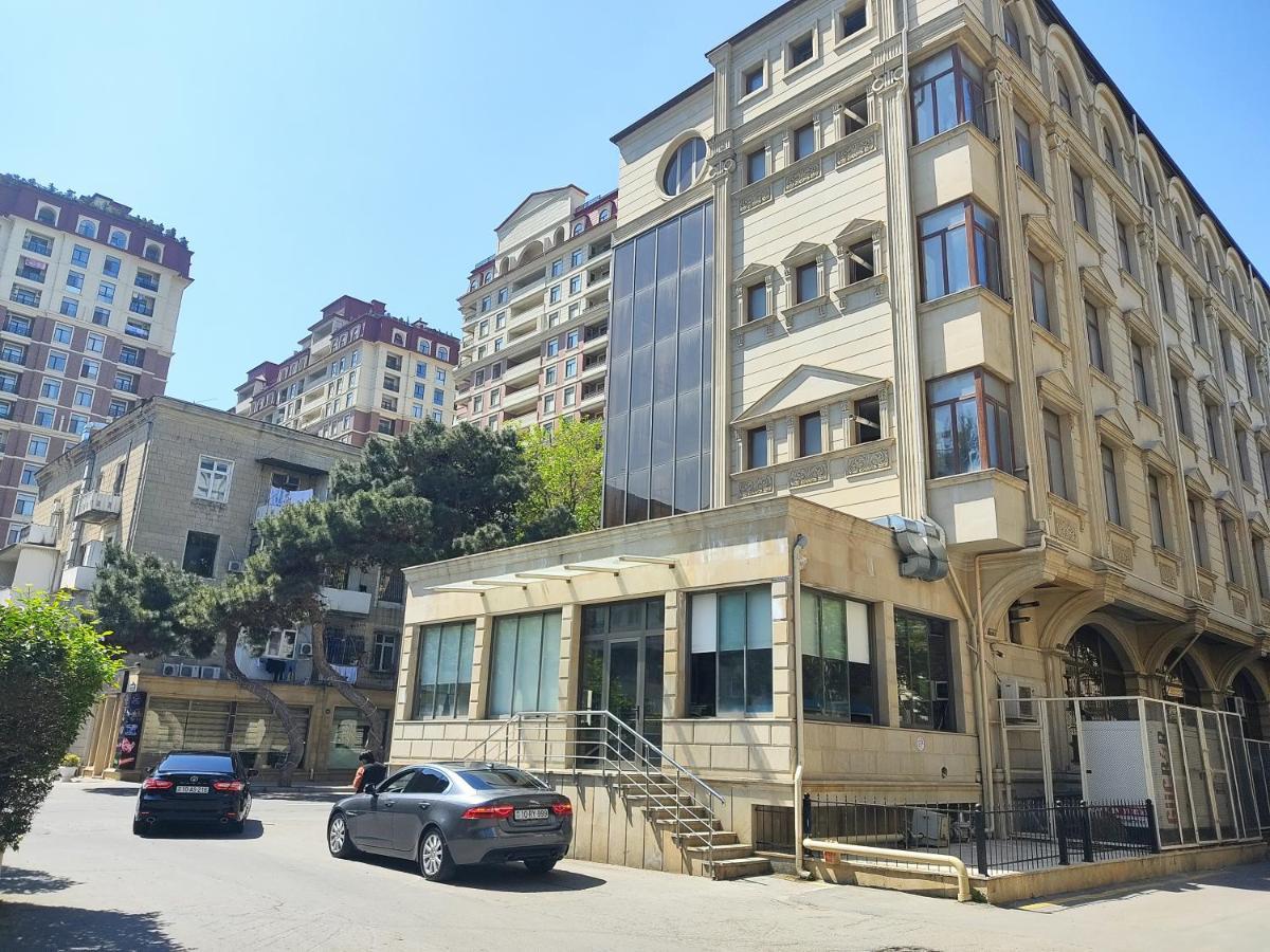 Golden City Hotel Baky Esterno foto